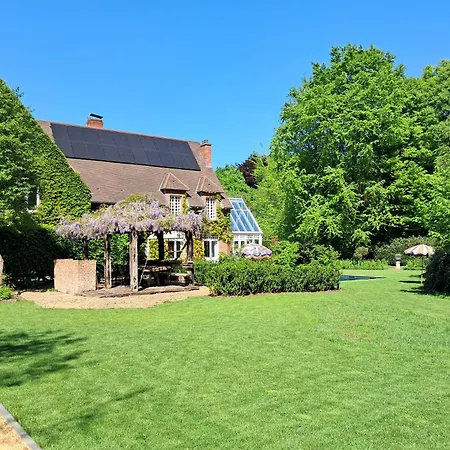 Het Bed Den Doktoor 住宿加早餐酒店 Meerhout